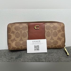 Brand new coach accordion wallet